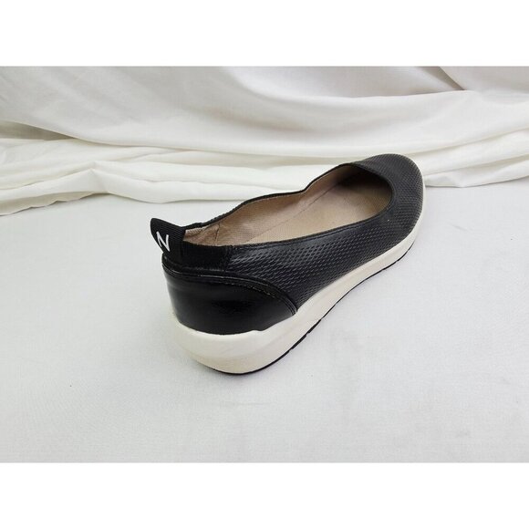 Naturalizer Size 9M Womens Black Harris WedgeHeel Slip On Logo Tag Comfort Shoes - Picture 14 of 14